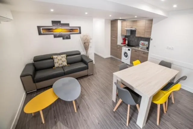 Appartement Ensoleillee Lyon Eurexpo , Proche Stade Meyzieu